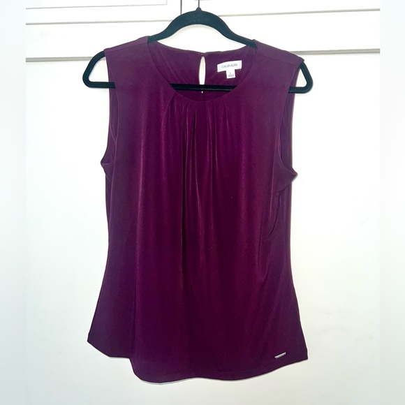 Burgundy Sleeveless Blouse with Decorative Neckline - Picture 1 of 2